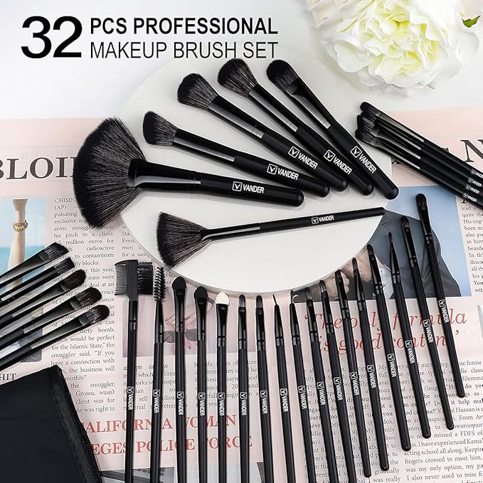Vander Make up Brush Set, 32Pcs Professional Premium Synthetic Brochas Para Maquillaje, Foundation Powder Concealers Eyeshadow Eyeliner Brush Travel make up brushes set (Black)
